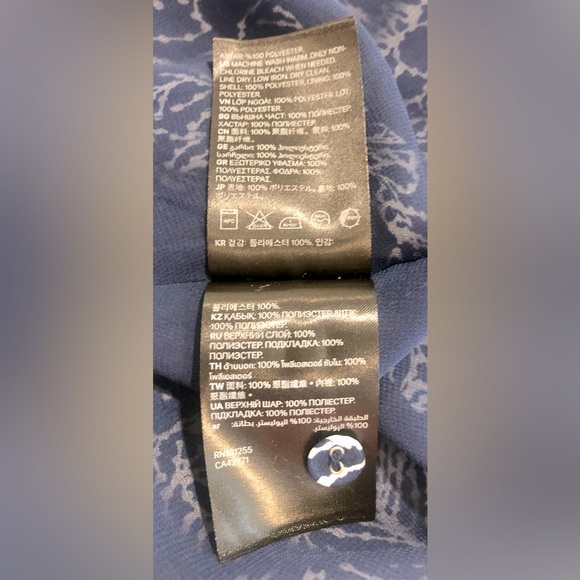 Beautiful H&M blue with white floral pattern midi dress - size 8 - Picture 7 of 8